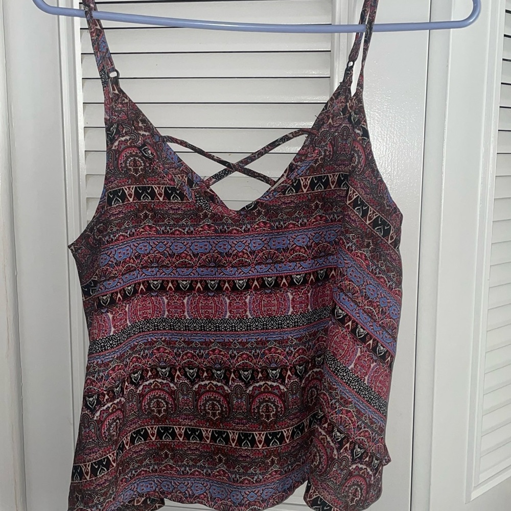 Women’s cropped tank